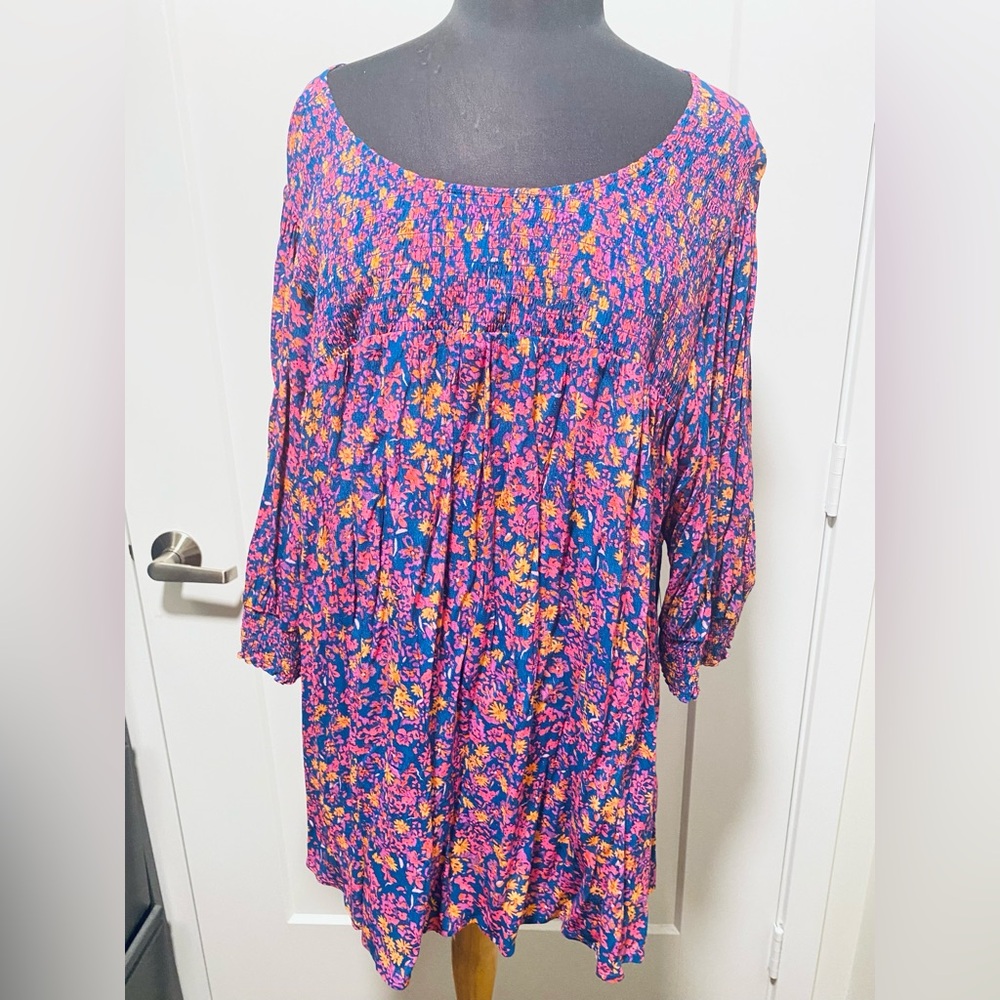 Top Bohemian style gathered floral
